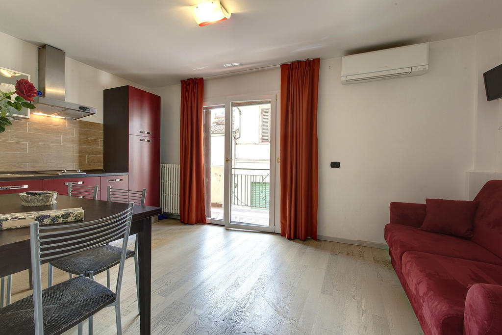 Casa Per Vacanze Liberta Флоренция Экстерьер фото